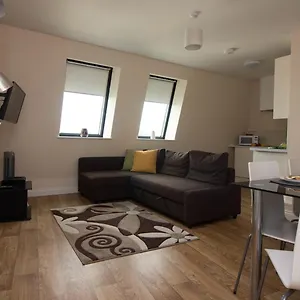 Stayzo Serviced 16 Premier Apartment Southampton